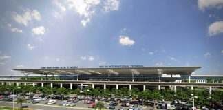 Xe đưa đón khách tại sân bay Nội Bài của các hãng hàng không bao nhiêu tiền?