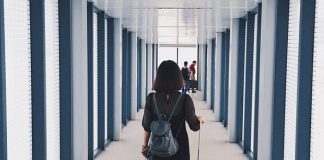 Làm gì để giảm mệt mỏi sau khi đi máy bay? Cách giảm mệt mỏi sau khi đi máy bay