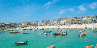 Những địa điểm du lịch cho người lần đầu đến Anh Vịnh St Lves