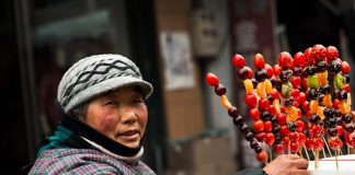 Khám phá những món ngon chỉ có ở Phượng Hoàng cổ trấn Ẩm thực đường phố Phượng Hoàng cổ trấn