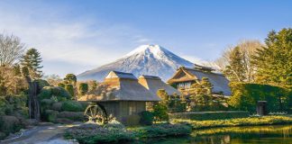 Top 5 điểm du lịch mùa hè khiến bạn mê mẩn tại Nhật Bản Tận hưởng kì nghỉ hè tuyệt vời tại Nhật Bản