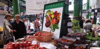 Khám phá những khu chợ trời nổi tiếng tại Anh